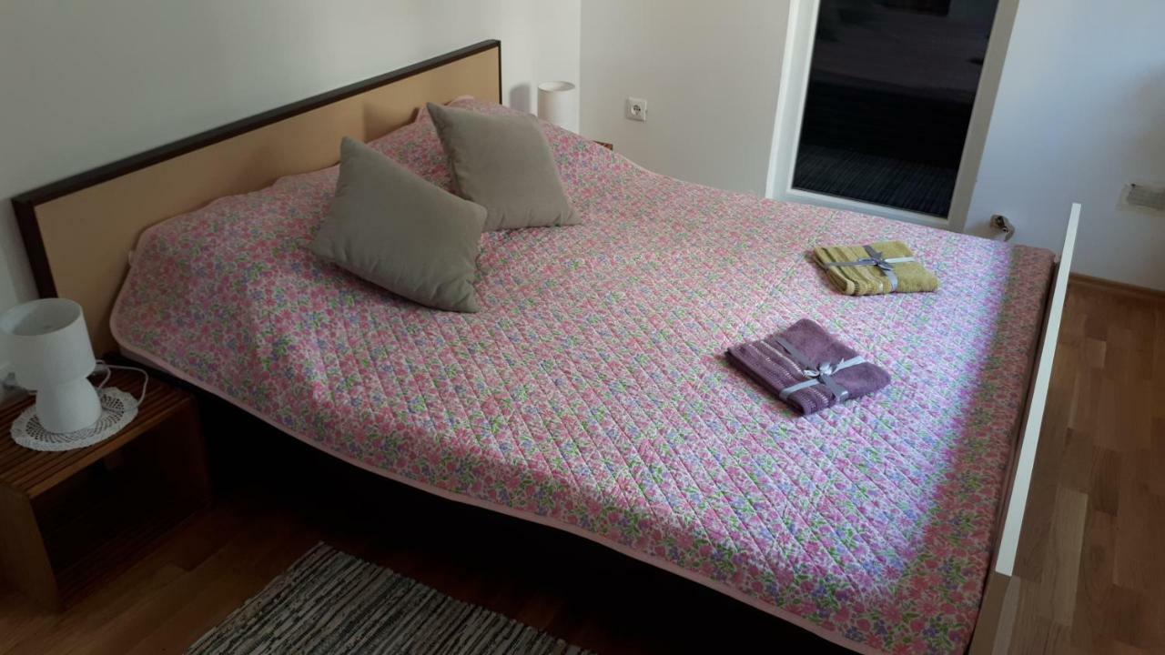 Jasmina Apartma *